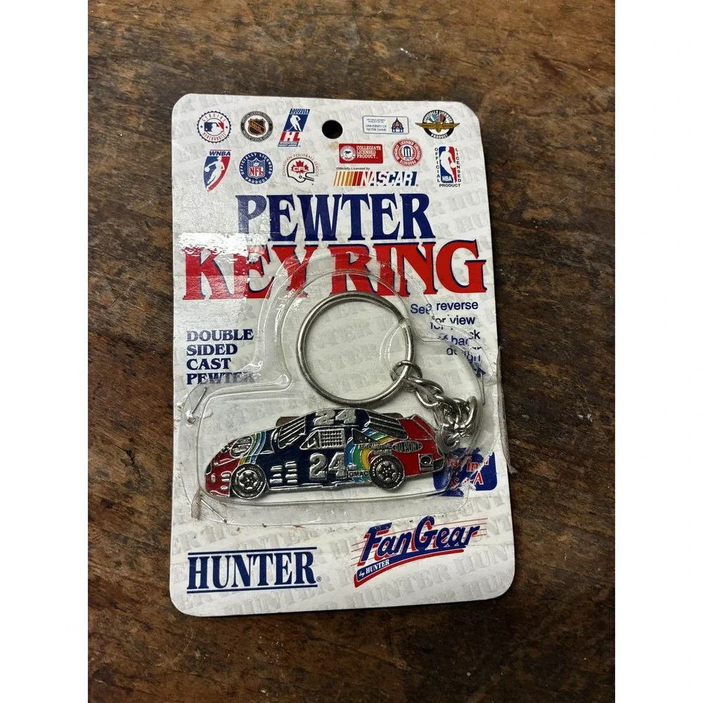 NASCAR Jeff Gordon #24 Pewter Enamel Race Car Keychain FanGear